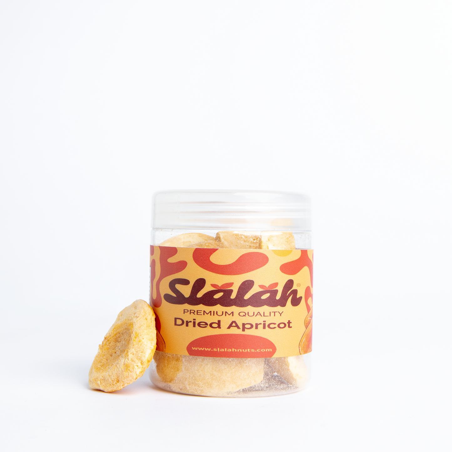 Freeze-dried apricots